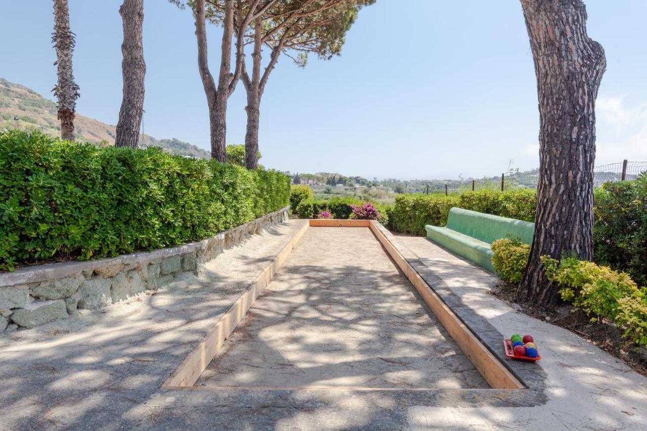 Villetta Con Giardino Esclusivo Di 1000 Mq, Piscina, Tennis, Calcio, Bocce Forio  Екстер'єр фото
