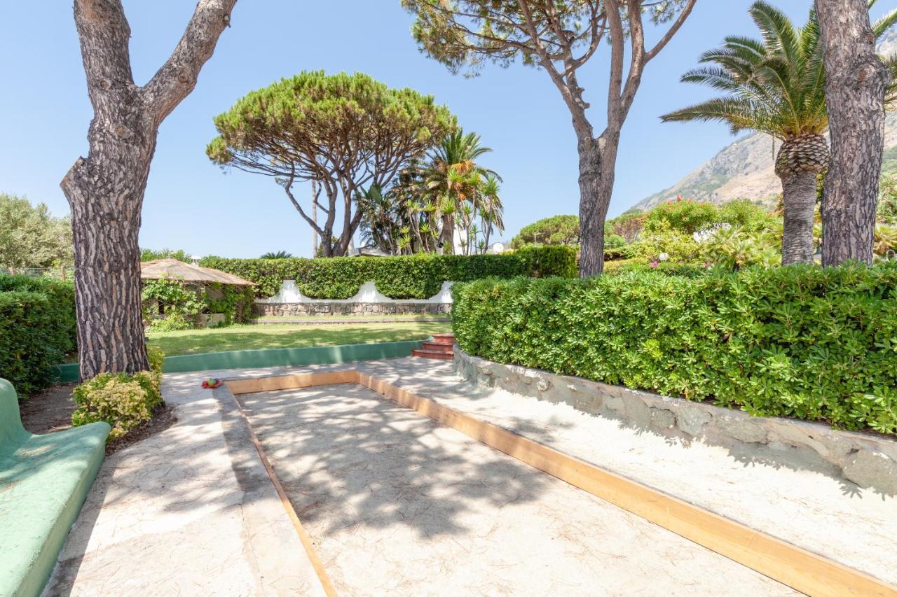 Villetta Con Giardino Esclusivo Di 1000 Mq, Piscina, Tennis, Calcio, Bocce Forio  Екстер'єр фото