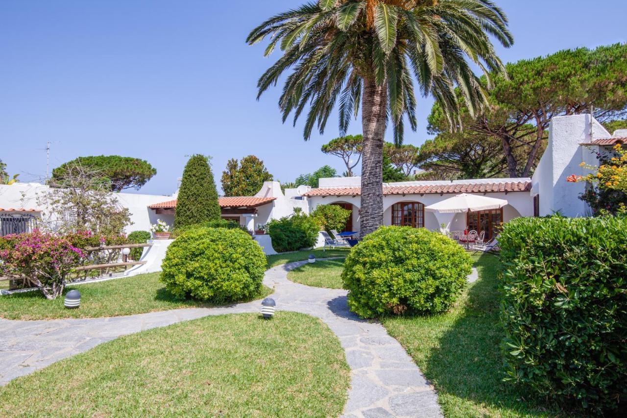 Villetta Con Giardino Esclusivo Di 1000 Mq, Piscina, Tennis, Calcio, Bocce Forio  Екстер'єр фото