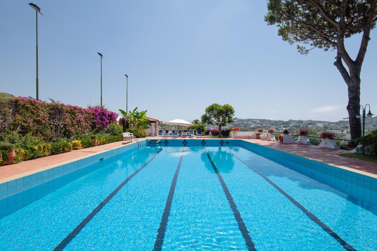 Villetta Con Giardino Esclusivo Di 1000 Mq, Piscina, Tennis, Calcio, Bocce Forio  Екстер'єр фото