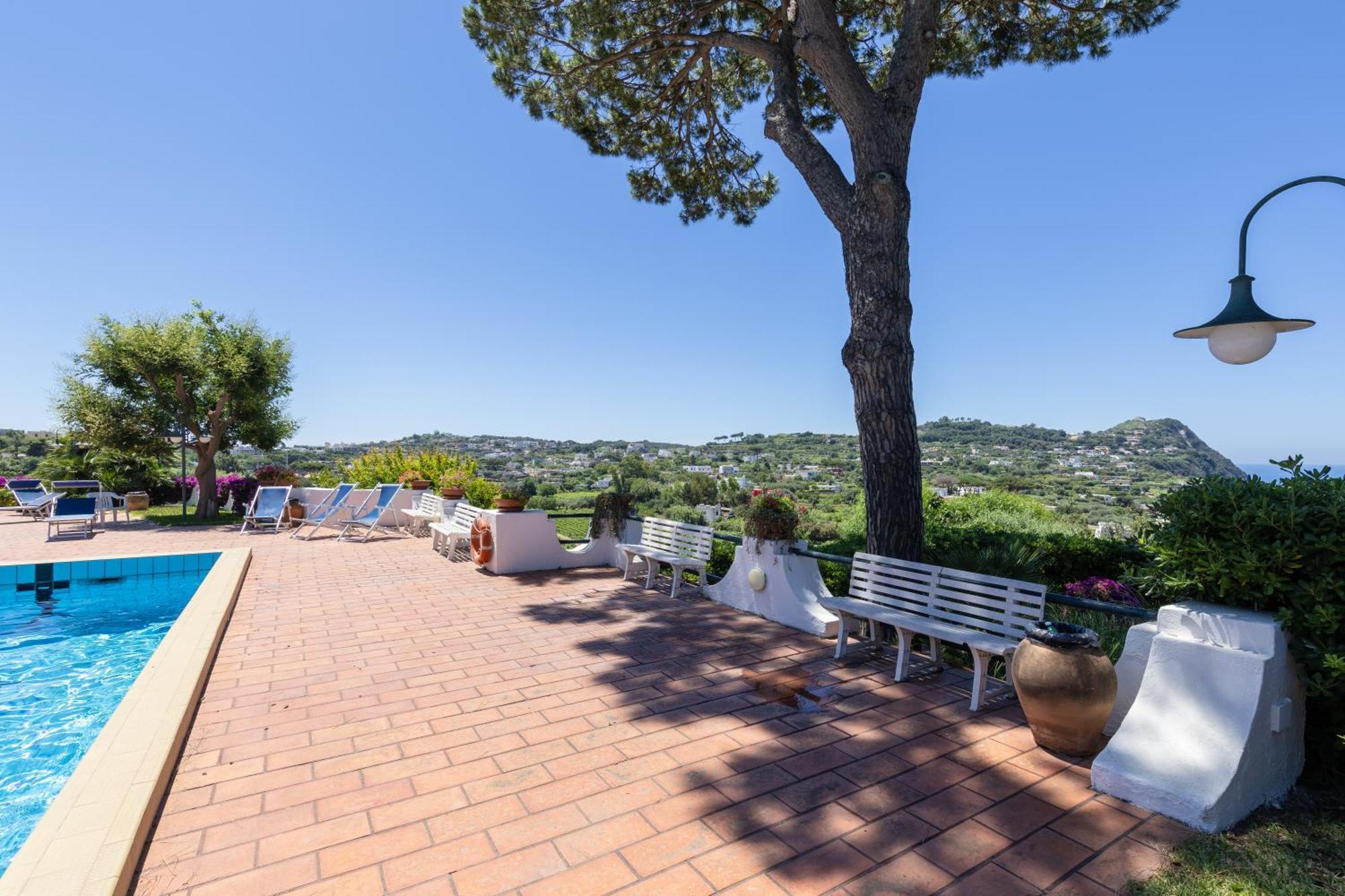 Villetta Con Giardino Esclusivo Di 1000 Mq, Piscina, Tennis, Calcio, Bocce Forio  Екстер'єр фото