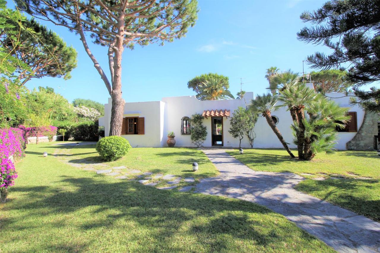 Villetta Con Giardino Esclusivo Di 1000 Mq, Piscina, Tennis, Calcio, Bocce Forio  Екстер'єр фото